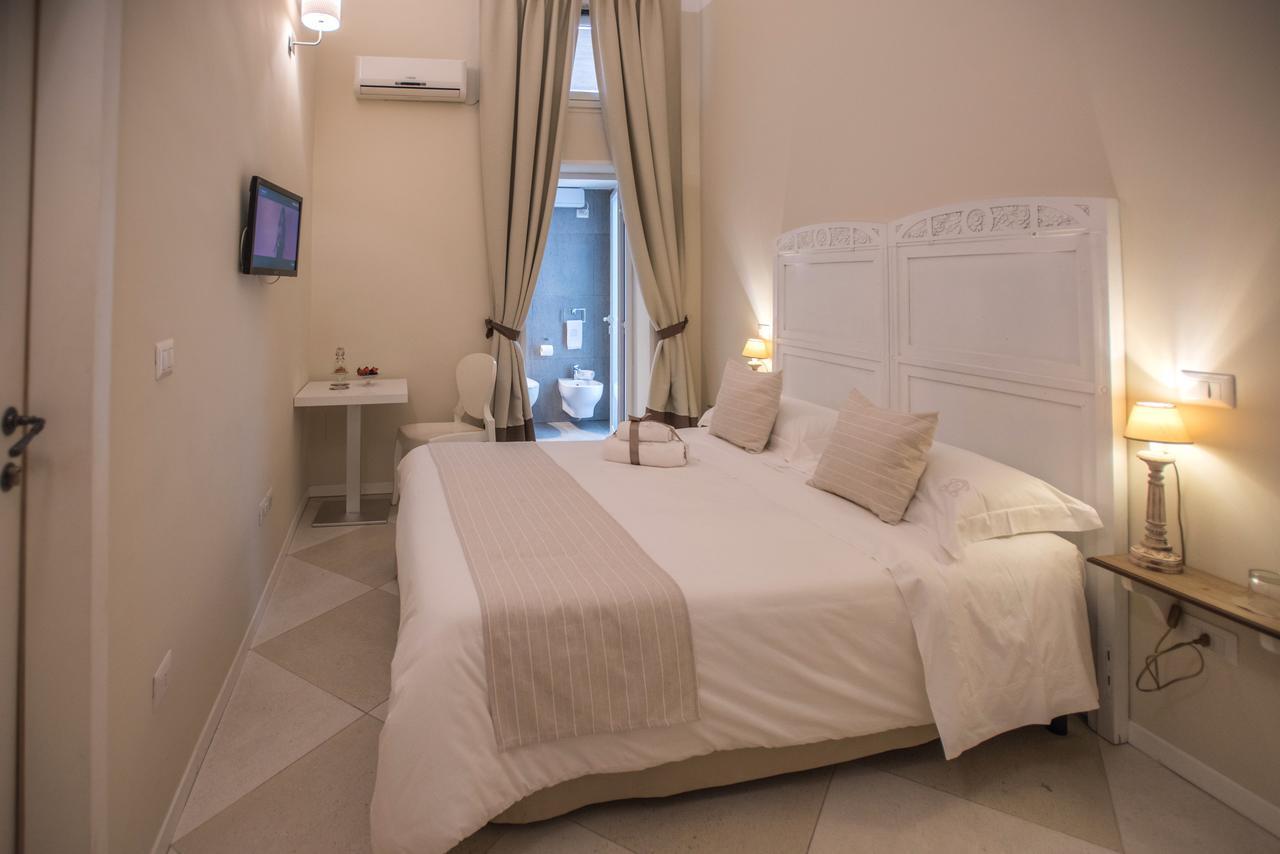 Bed and Breakfast Palazzo Belsanti à Lecce Extérieur photo